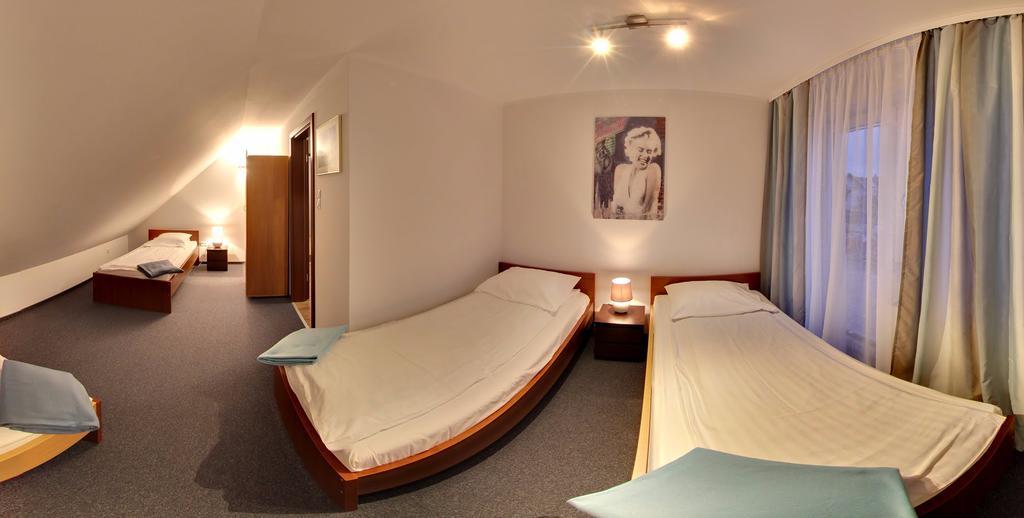 Apartamenty Pod Telegrafem Kielce Esterno foto