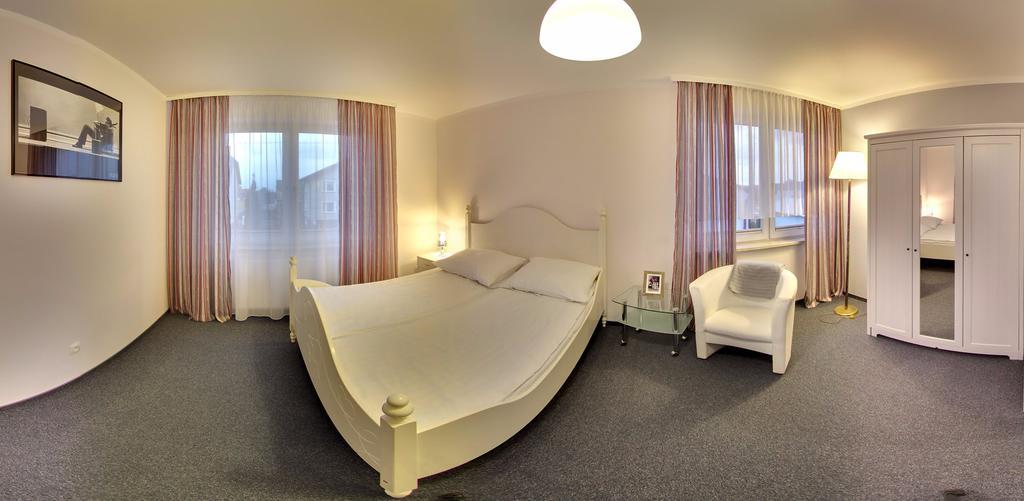 Apartamenty Pod Telegrafem Kielce Esterno foto